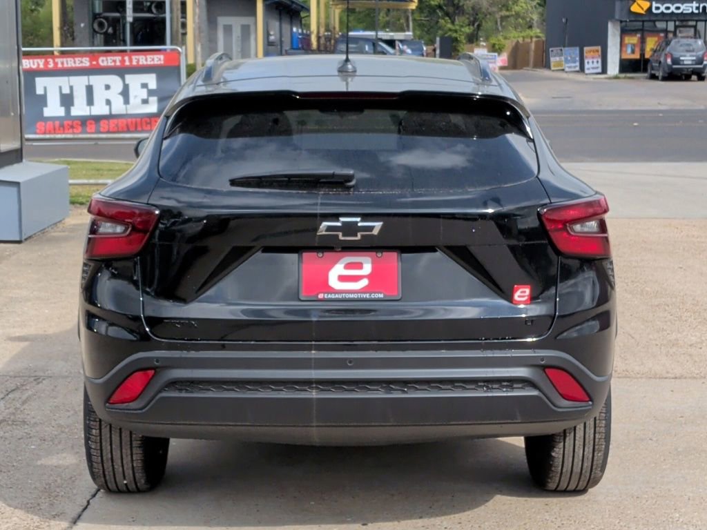 New 2026 Chevrolet Trax LT image 7