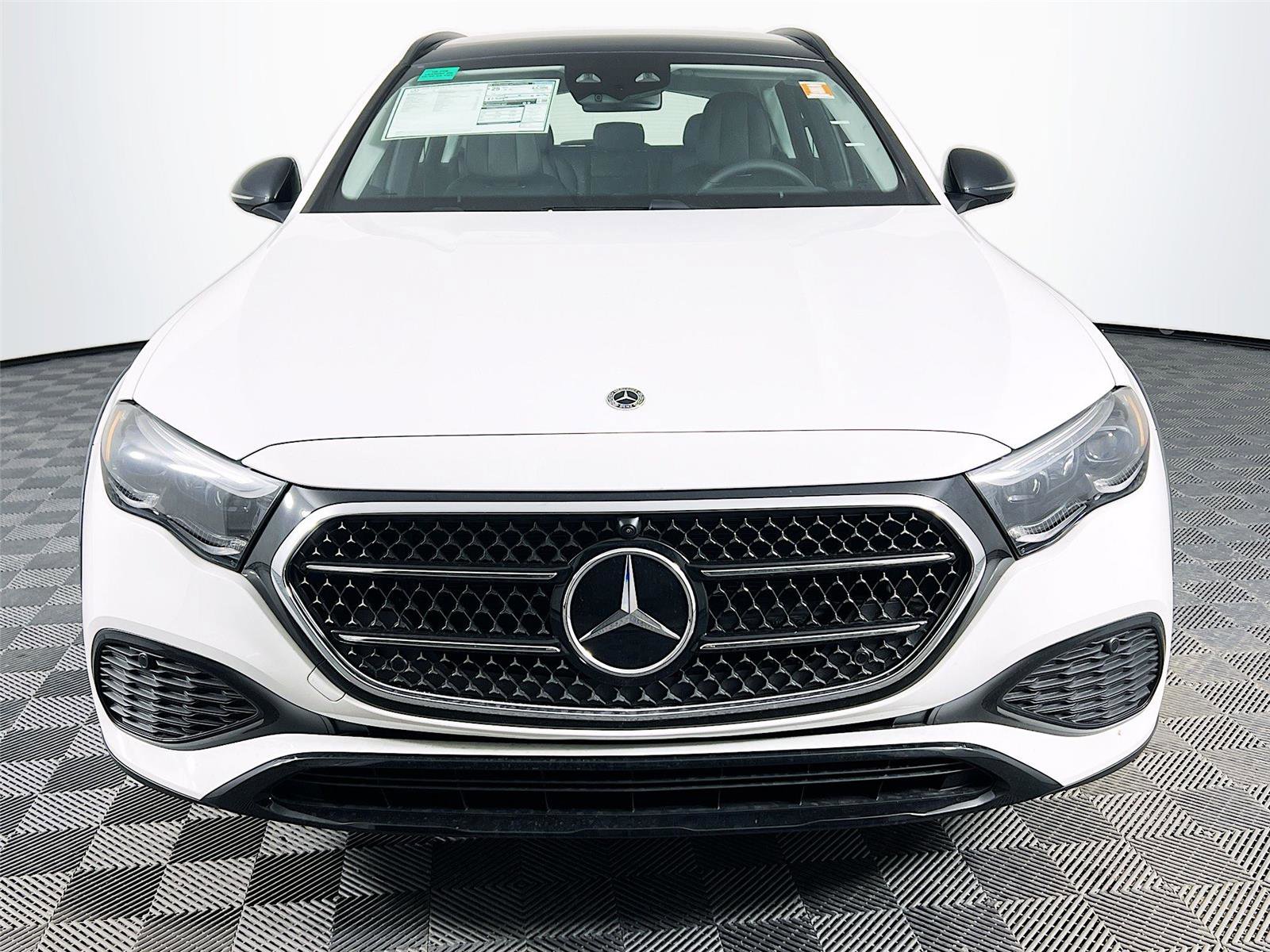 New 2026 Mercedes-Benz E 450 4MATIC All-Terrain Wagon image 9