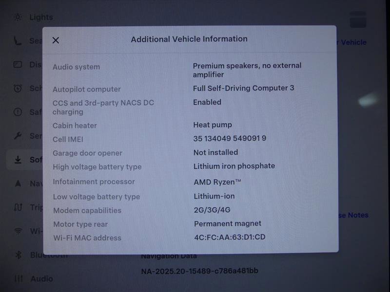 Used 2023 Tesla Model 3 Standard Range image 9