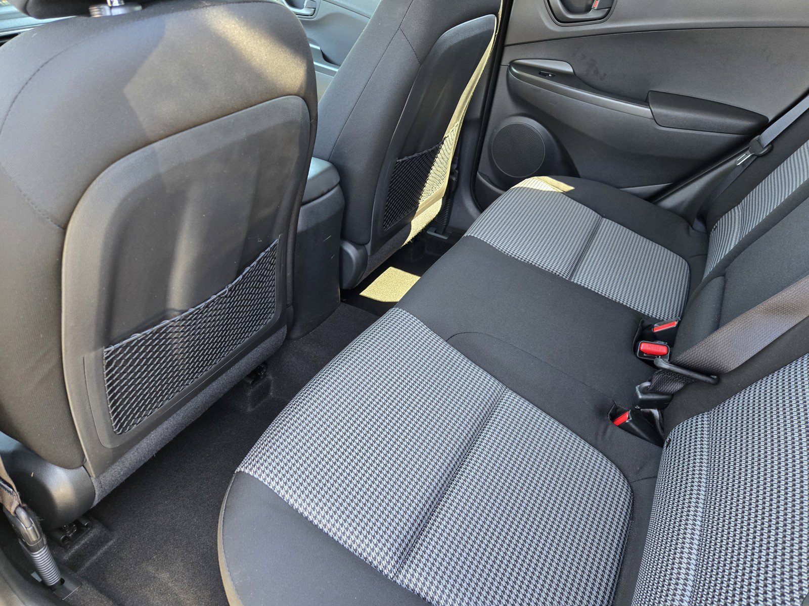 Used 2021 Hyundai Kona SEL Plus FWD image 12