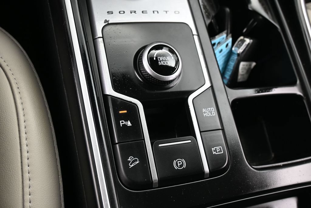 Used 2023 Kia Sorento EX FWD image 25