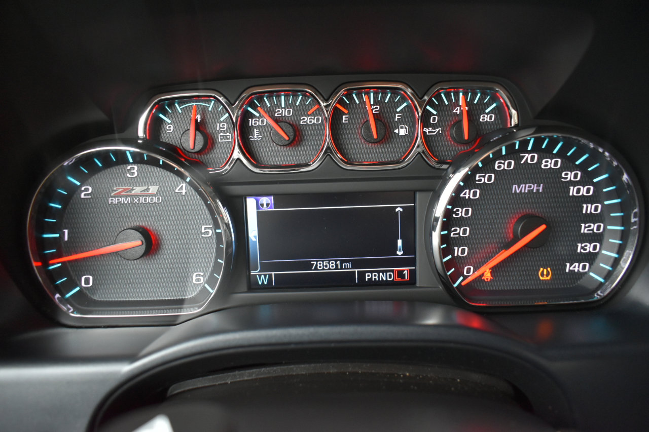 Used 2018 Chevrolet Silverado 1500 LT w/ All Star Edition image 17