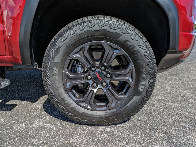 Used 2025 GMC Canyon Elevation w/ Convenience Package image 12