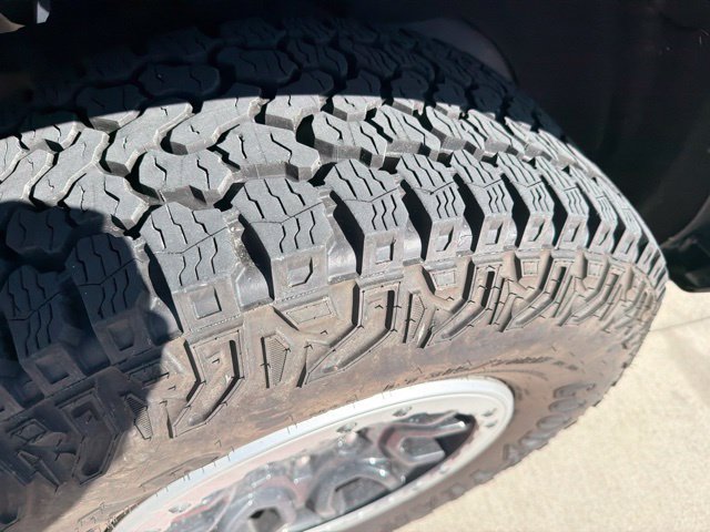 Used 2025 Ford Bronco Badlands AWD/4WD image 19