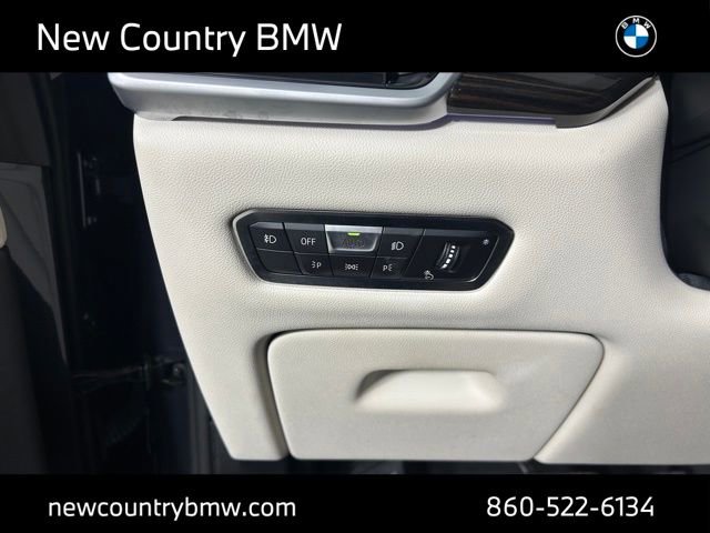 Used 2021 BMW X5 xDrive40i w/ Premium Package 2 AWD/4WD image 13