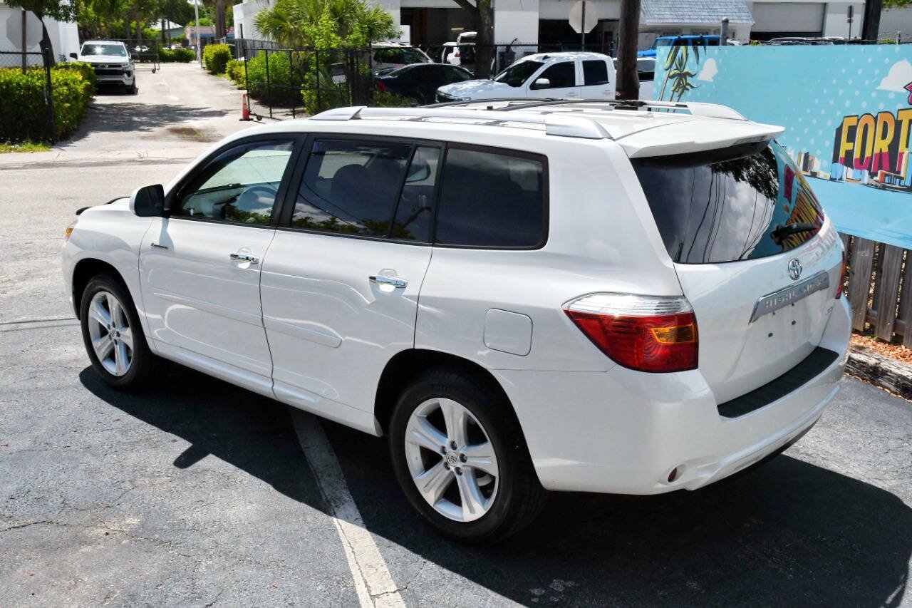 Used 2010 Toyota Highlander Limited AWD/4WD image 14