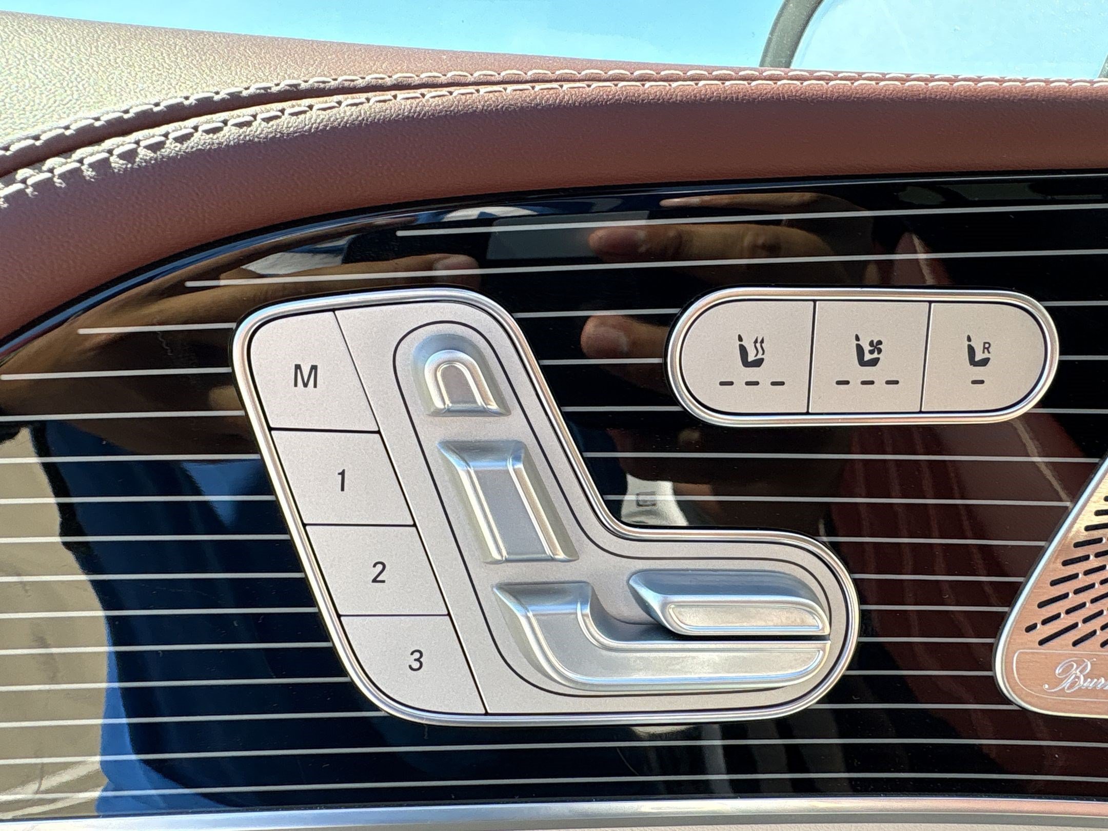 New 2026 Mercedes-Benz Maybach GLS 600 4MATIC image 24