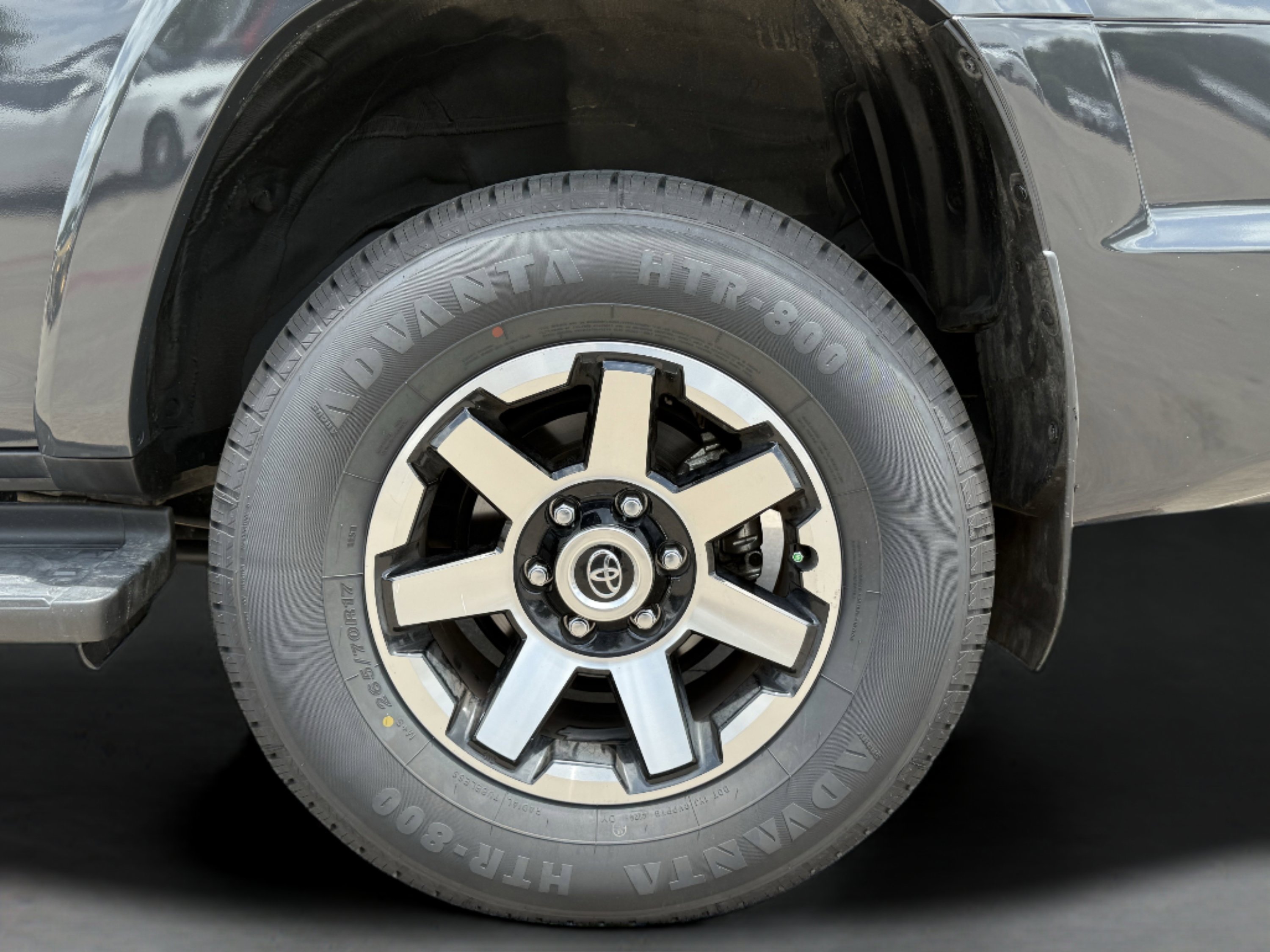 Used 2024 Toyota 4Runner TRD Off-Road image 11