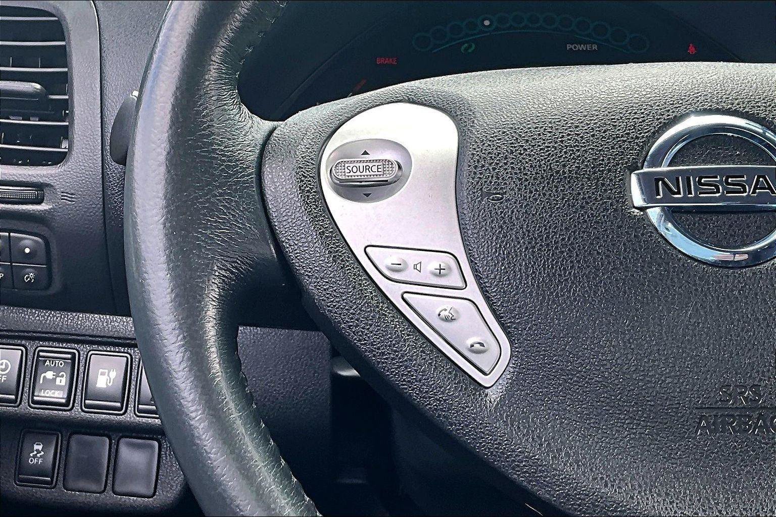 Used 2013 Nissan Leaf S w/ Charger Pkg FWD image 11