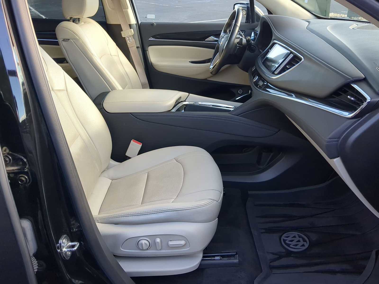 Used 2023 Buick Enclave Essence w/ Experience Buick Package image 29