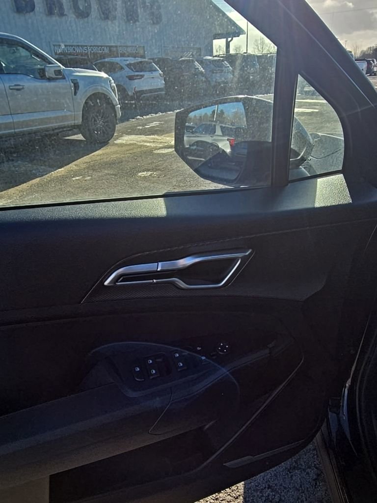 Used 2024 Kia Sportage LX image 13