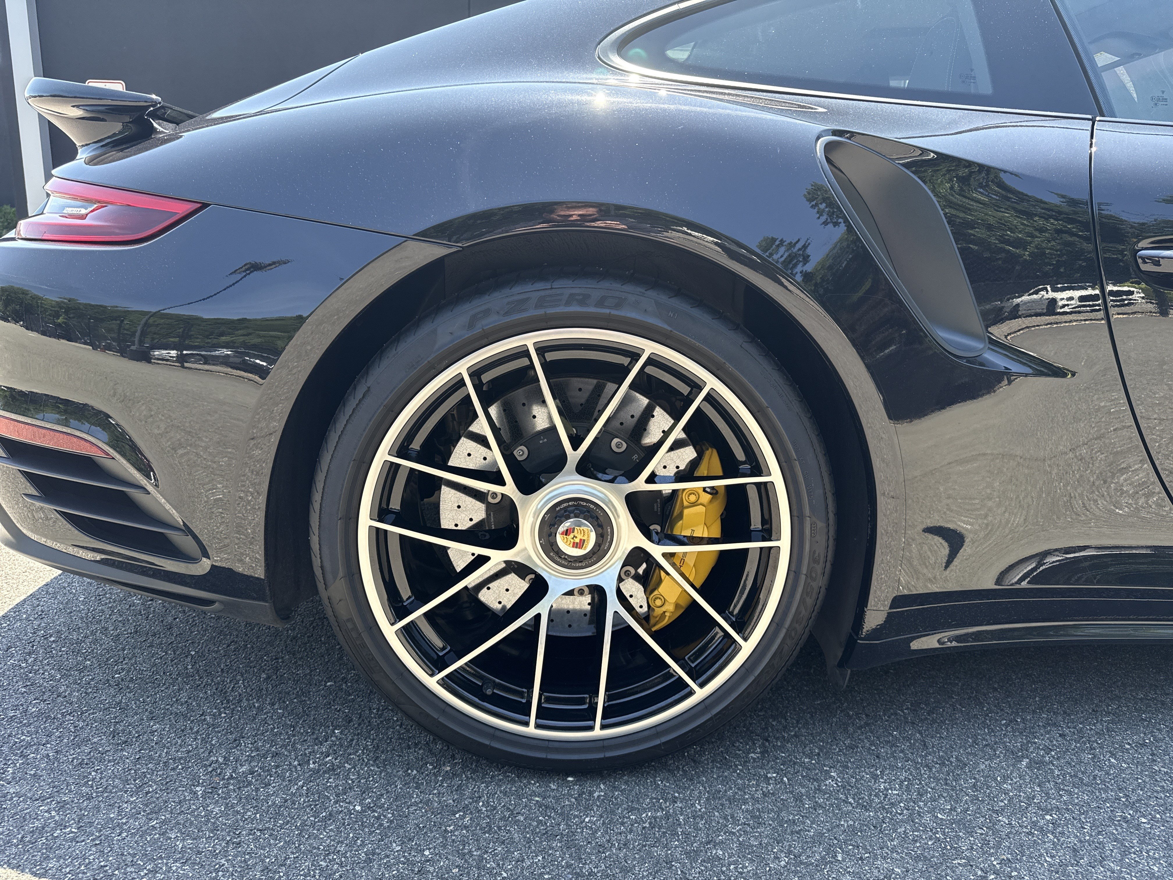Used 2019 Porsche 911 Turbo AWD/4WD image 31