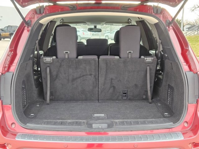 Used 2020 Nissan Pathfinder SV image 6