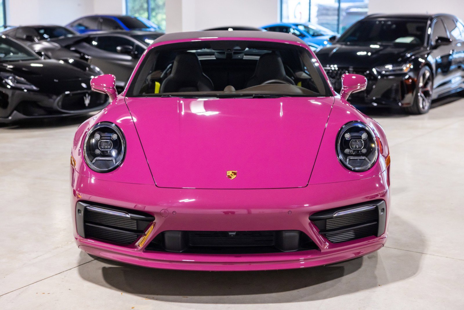 Used 2023 Porsche 911 Carrera w/ Premium Package RWD image 11