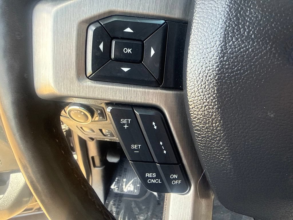 Used 2021 Ford F350 Platinum w/ Tremor Off-Road Package AWD/4WD image 18