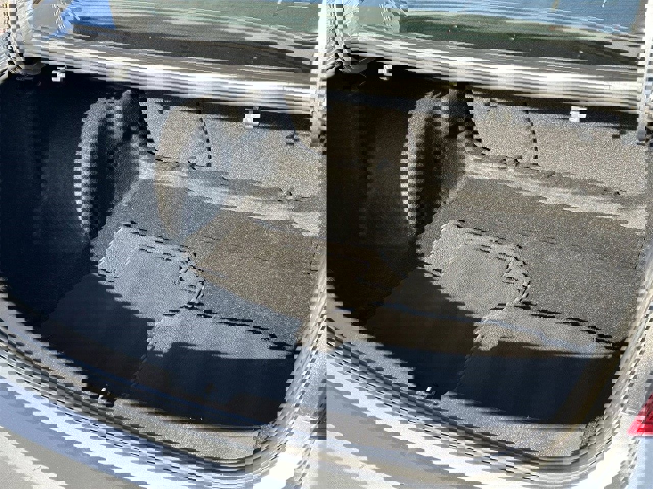 Used 2024 Chevrolet Malibu LT image 12