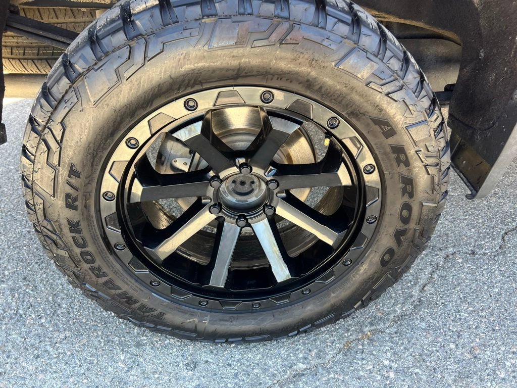 Used 2023 Chevrolet Silverado 1500 RST AWD/4WD image 28