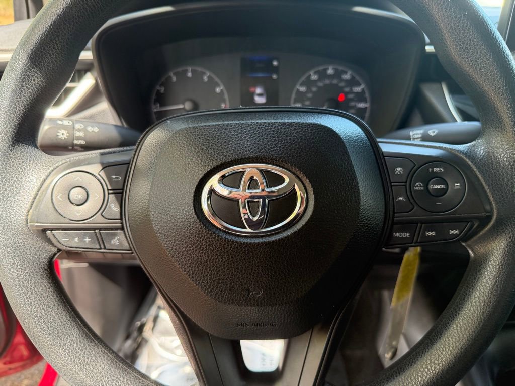 Used 2024 Toyota Corolla LE image 19