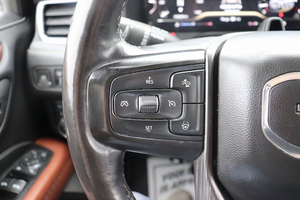 Used 2023 GMC Yukon XL Denali Ultimate image 36