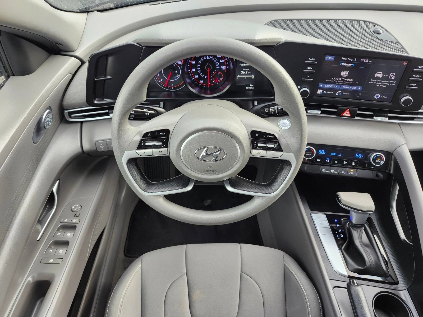 Certified 2023 Hyundai Elantra SEL FWD image 12