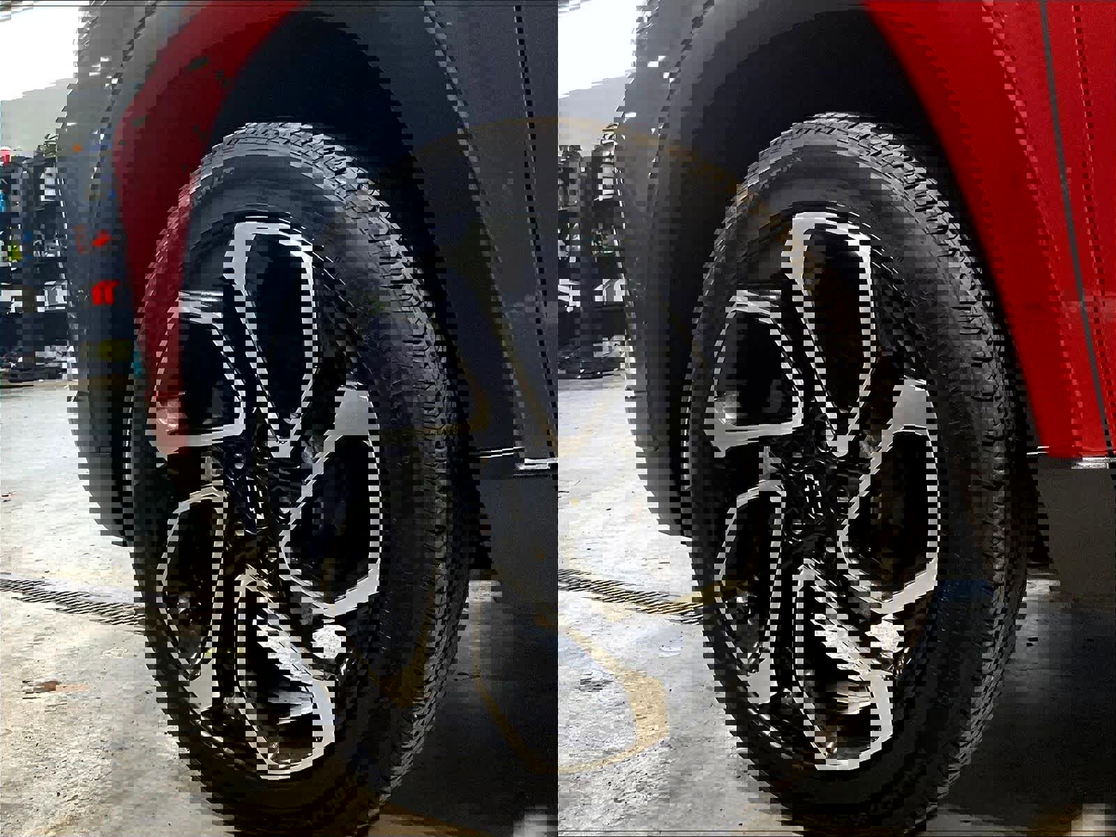 Used 2024 Chevrolet Trax RS w/ Driver Confidence Package FWD image 7