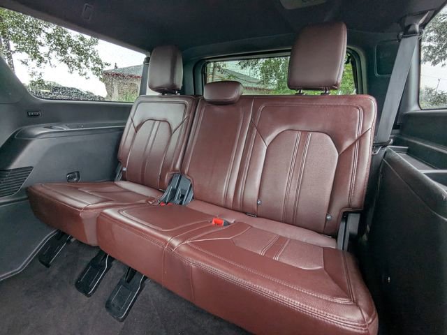 Used 2023 Ford Expedition Max Limited image 18