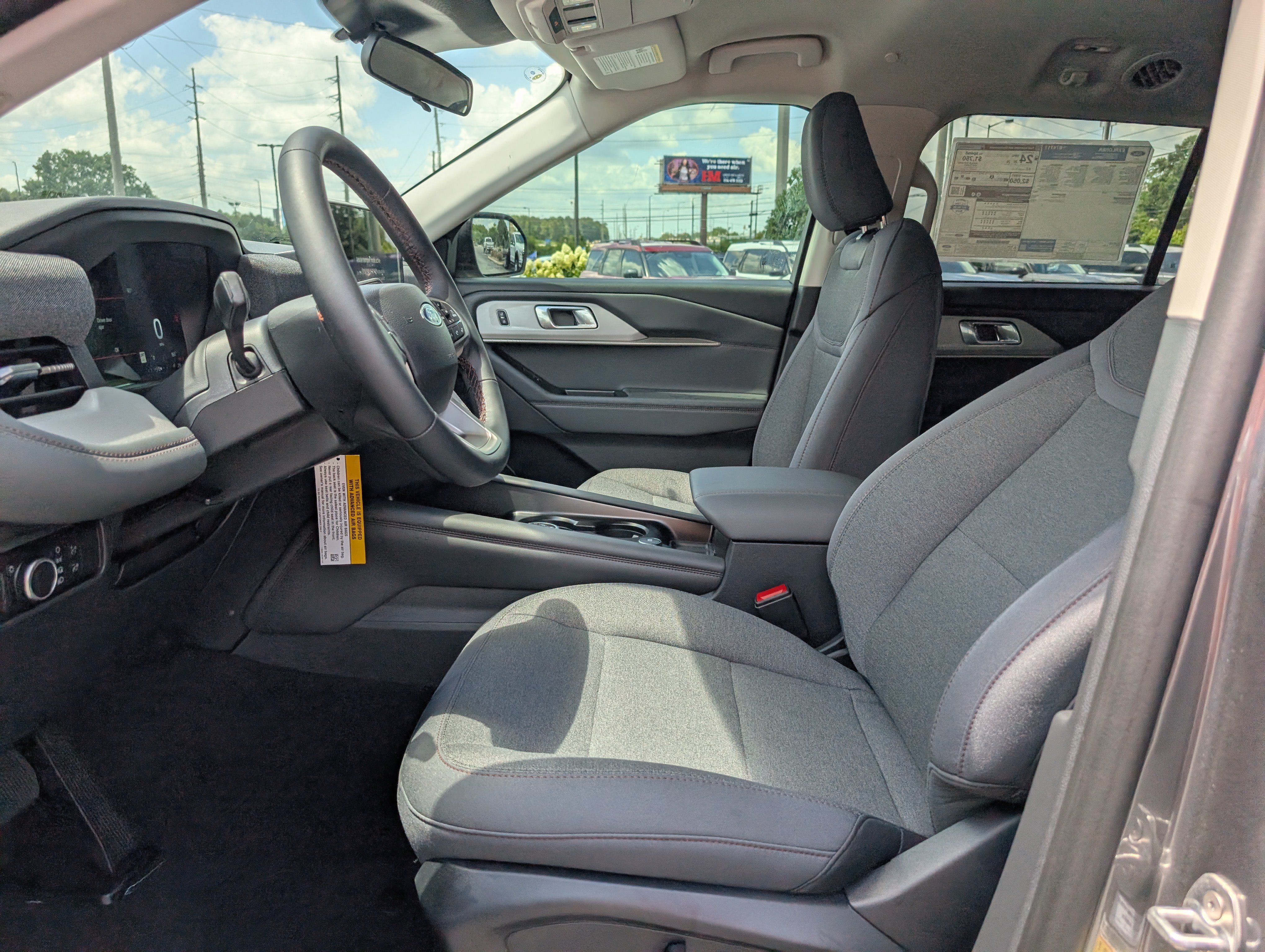 New 2026 Ford Explorer Active RWD image 19