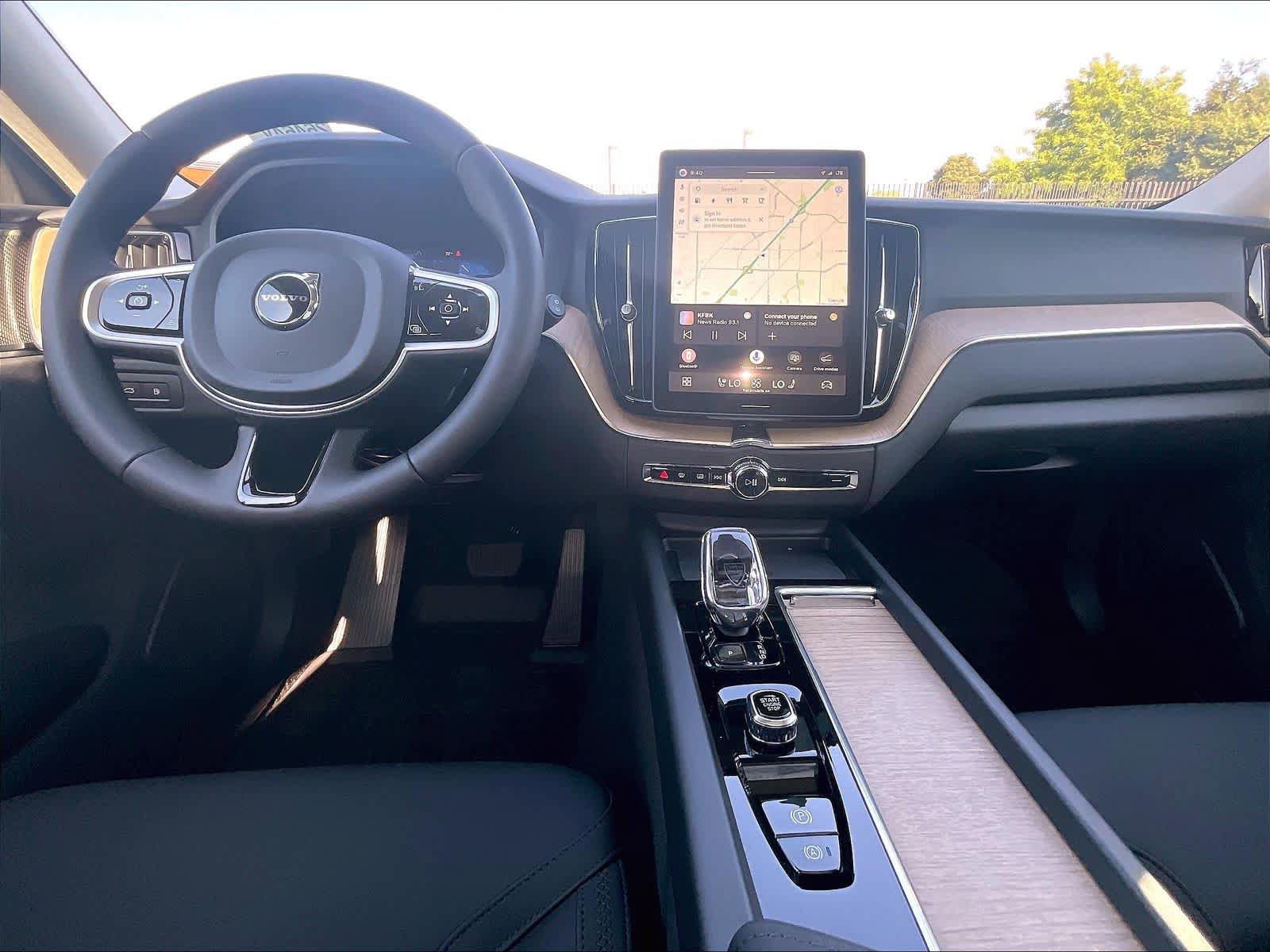 New 2026 Volvo XC60 T8 Plus w/ Climate Package AWD/4WD image 7