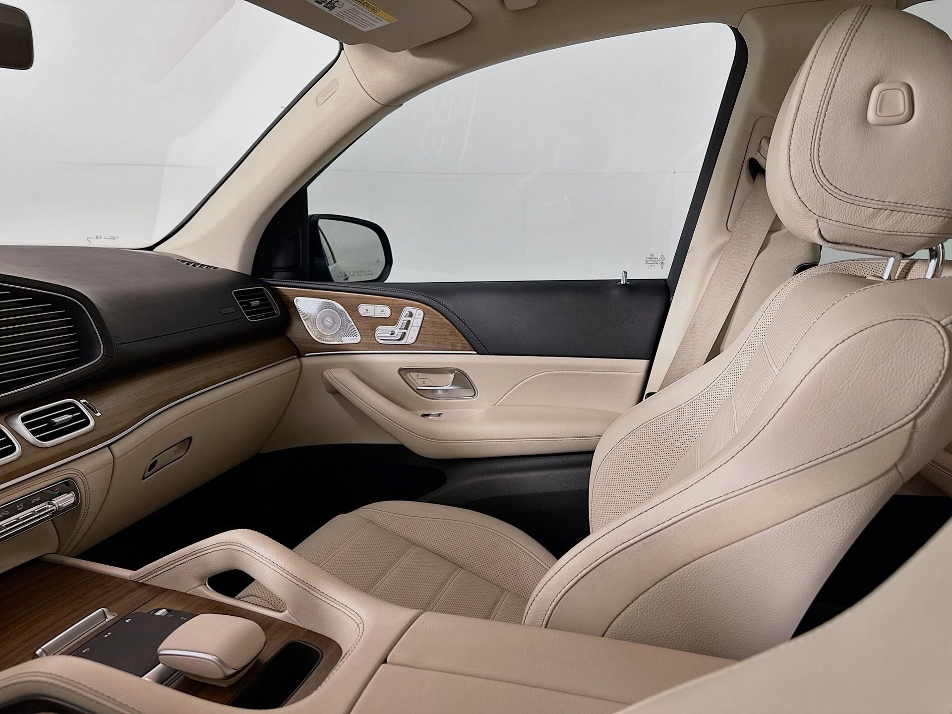 Certified 2024 Mercedes-Benz GLE 450 4MATIC image 26