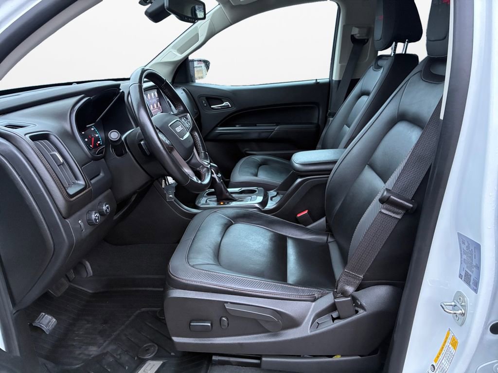 Used 2022 GMC Canyon AT4 w/ Trailering Package image 17