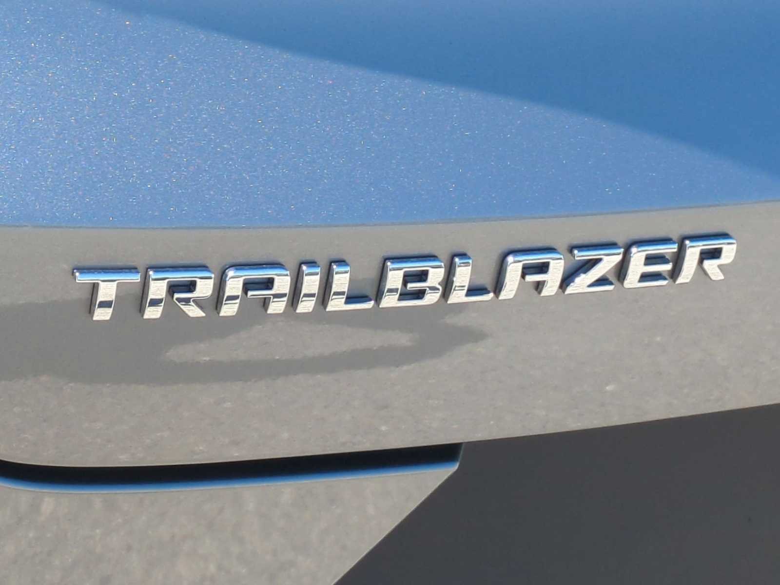 New 2026 Chevrolet TrailBlazer LT FWD image 9