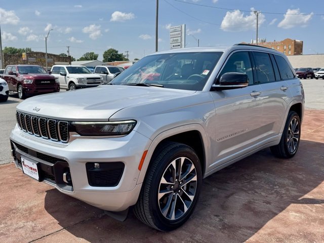 New 2025 Jeep Grand Cherokee Overland w/ Adv Protech Group III