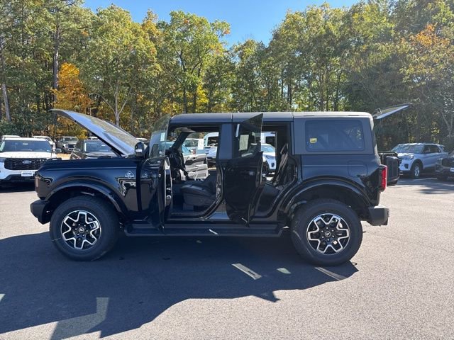 New 2025 Ford Bronco Outer Banks image 25