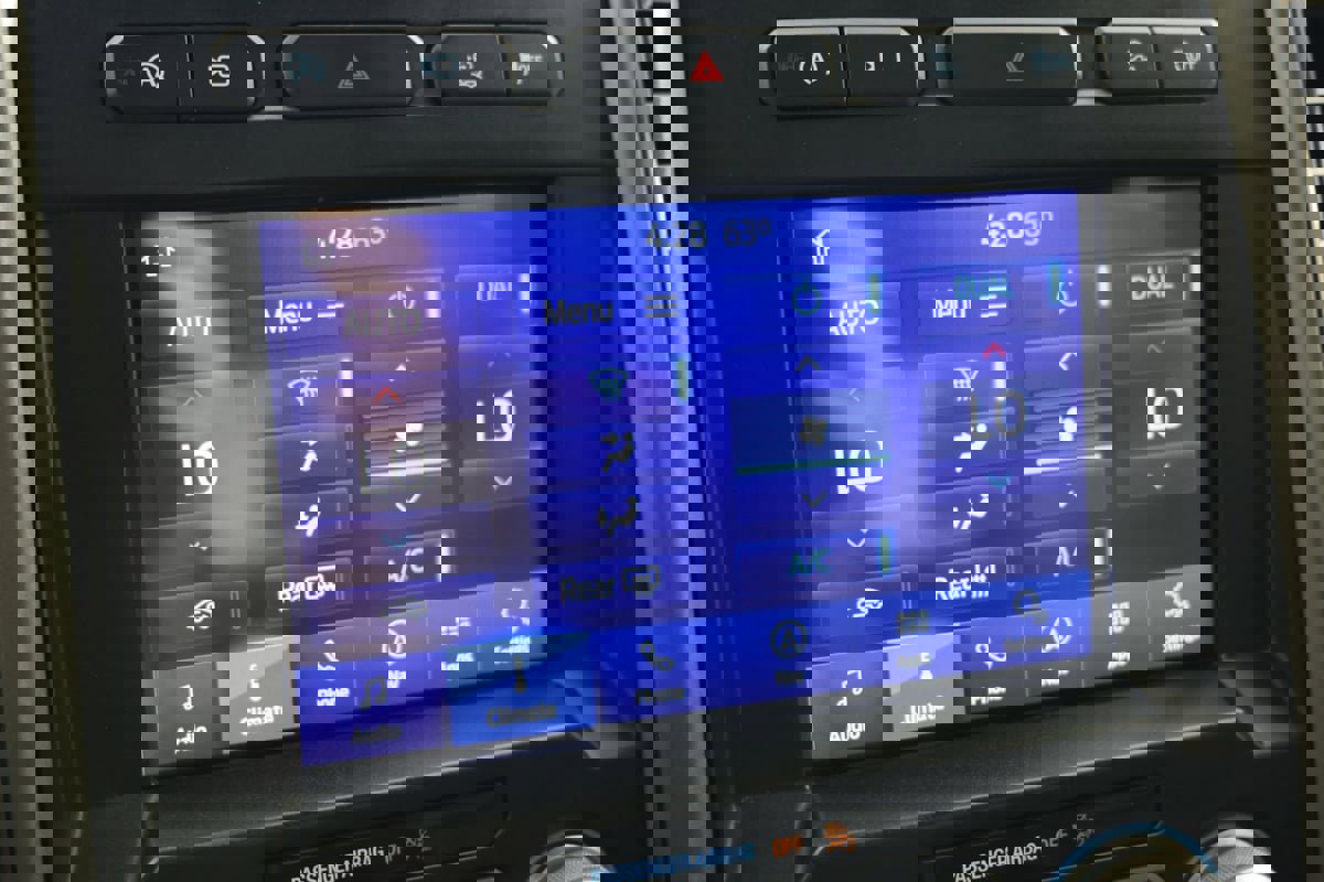 Used 2020 Ford F150 Raptor w/ Equipment Group 802A Luxury AWD/4WD image 59