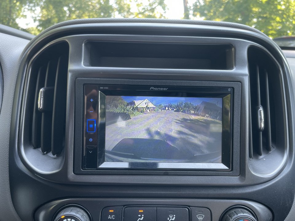 Used 2015 Chevrolet Colorado W/T RWD image 17