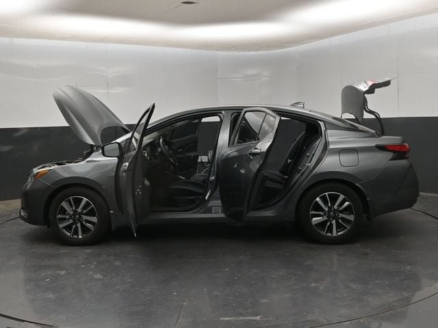 New 2025 Nissan Versa SV w/ Trunk Package FWD image 30