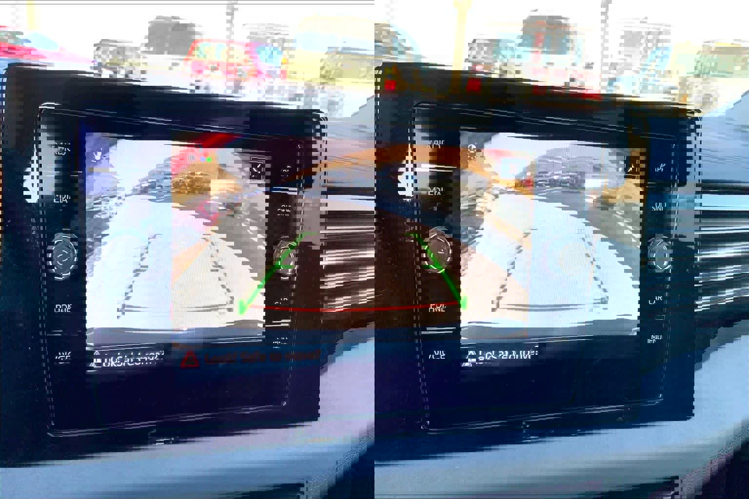 Used 2025 Volkswagen Jetta SE image 29