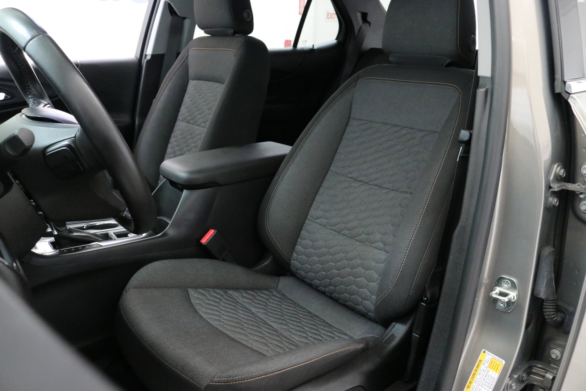 Used 2019 Chevrolet Equinox LT image 23