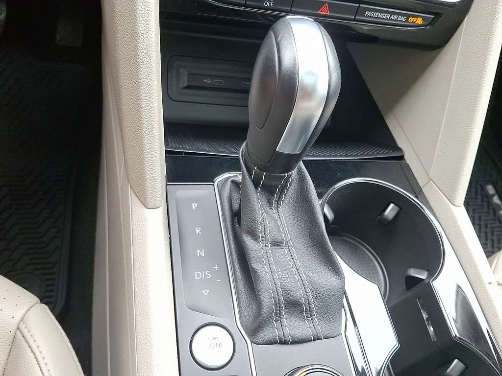 Used 2021 Volkswagen Atlas SEL image 18