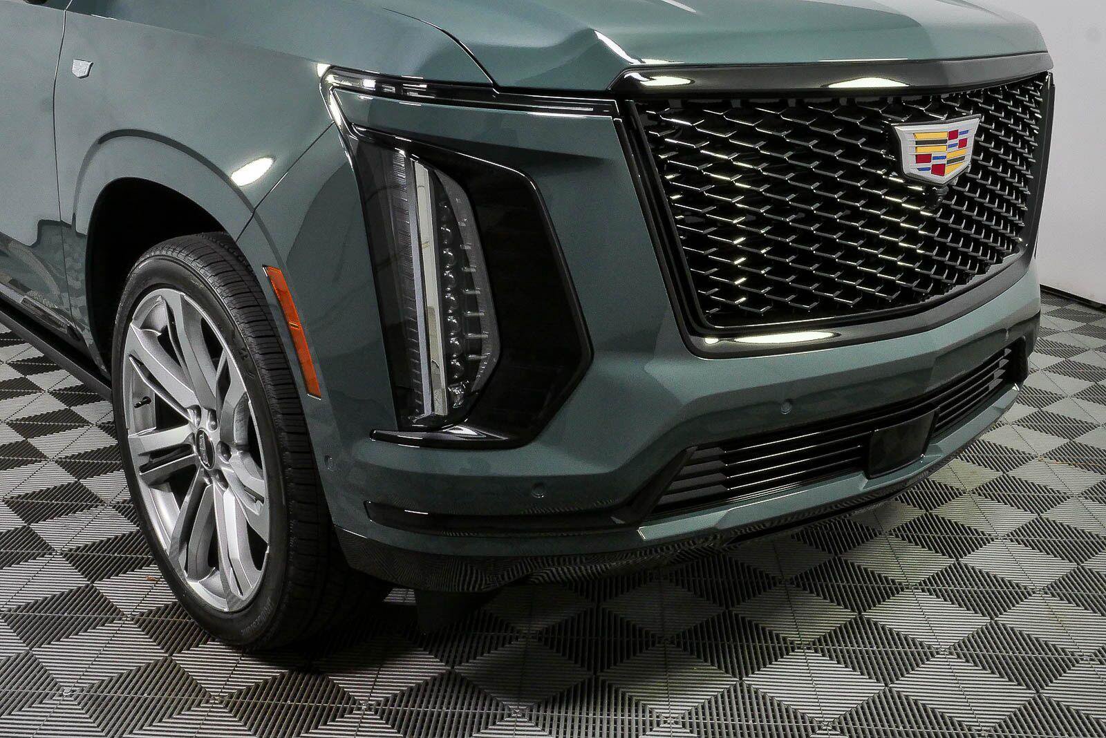 New 2026 Cadillac Escalade Sport w/ Touring Package AWD/4WD image 41