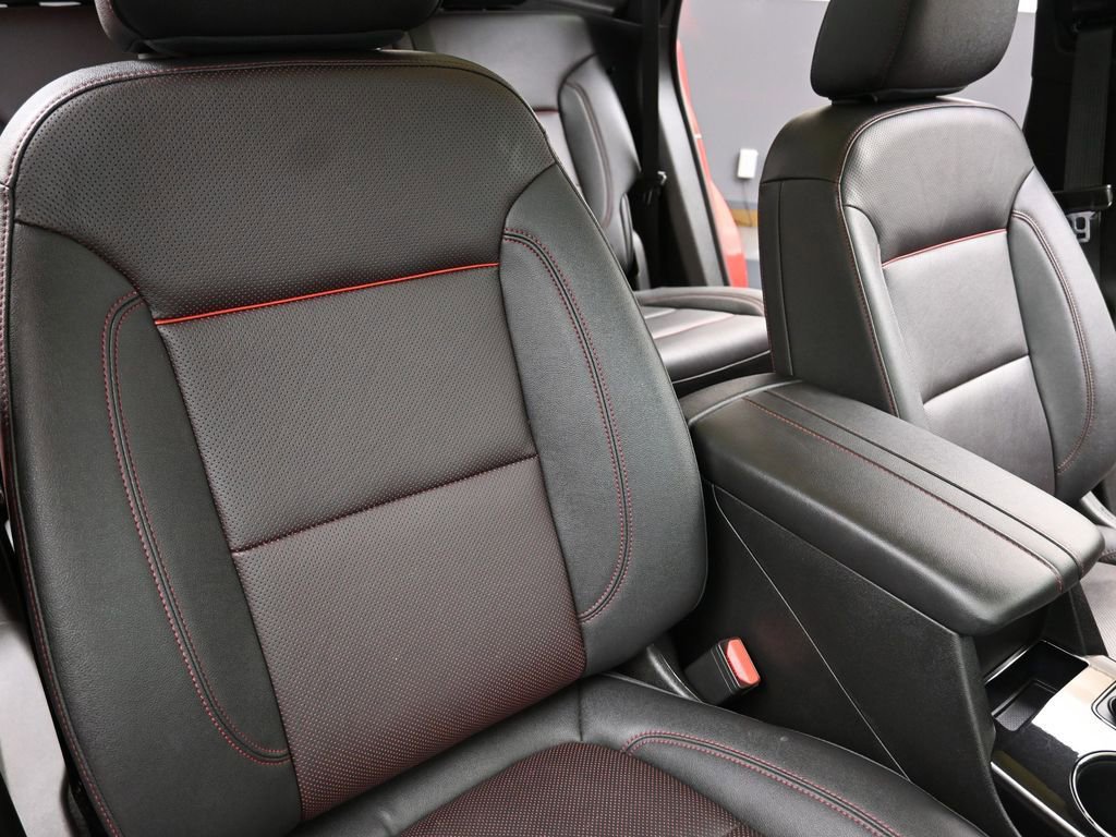 Used 2023 Chevrolet Blazer RS w/ LPO, Floor Liner Package image 14