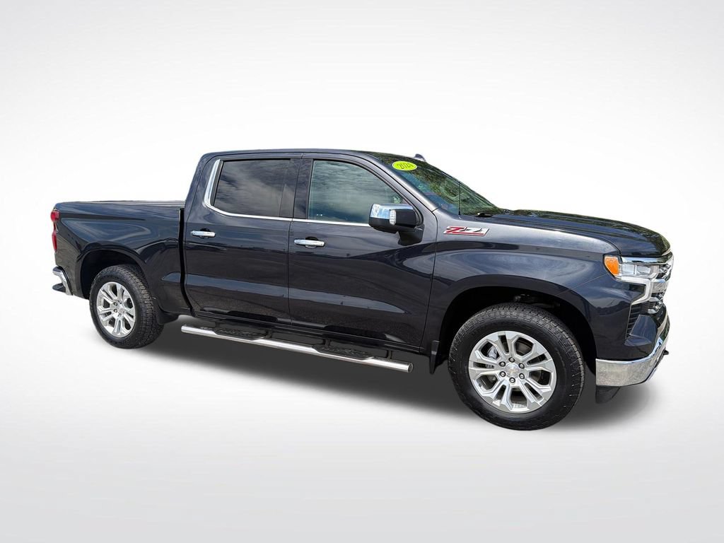 Used 2024 Chevrolet Silverado 1500 LTZ AWD/4WD image 6
