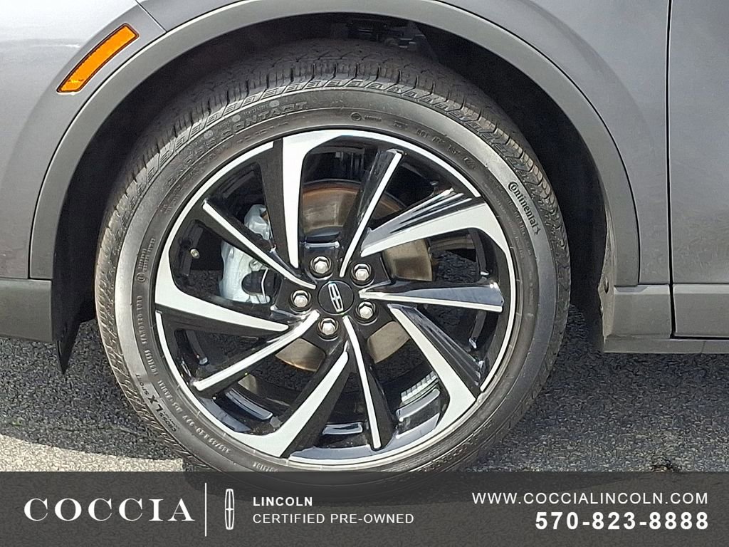 Used 2024 Lincoln Corsair Reserve w/ Equipment Group 201A image 8