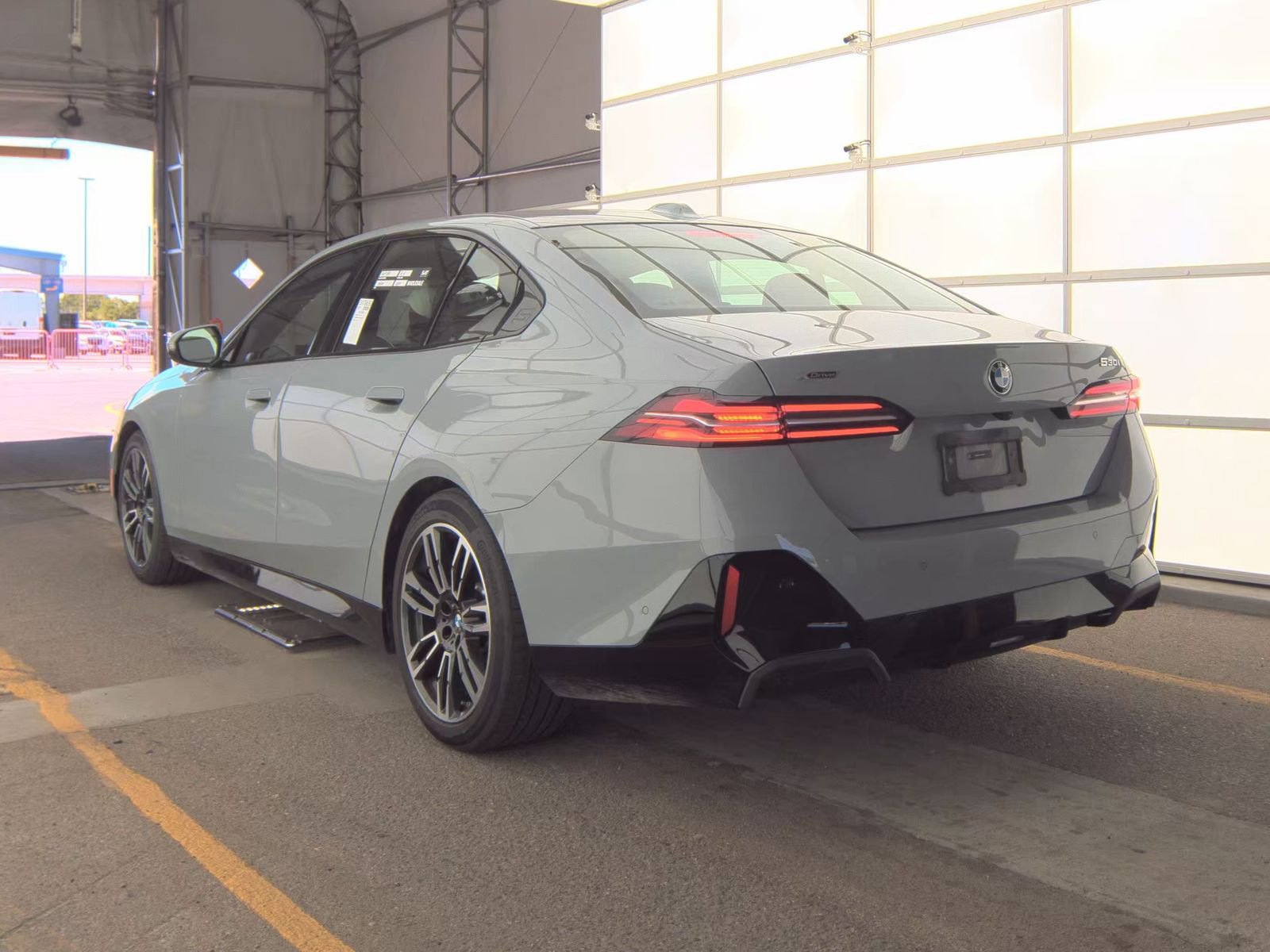 Used 2026 BMW 530i xDrive AWD/4WD image 10