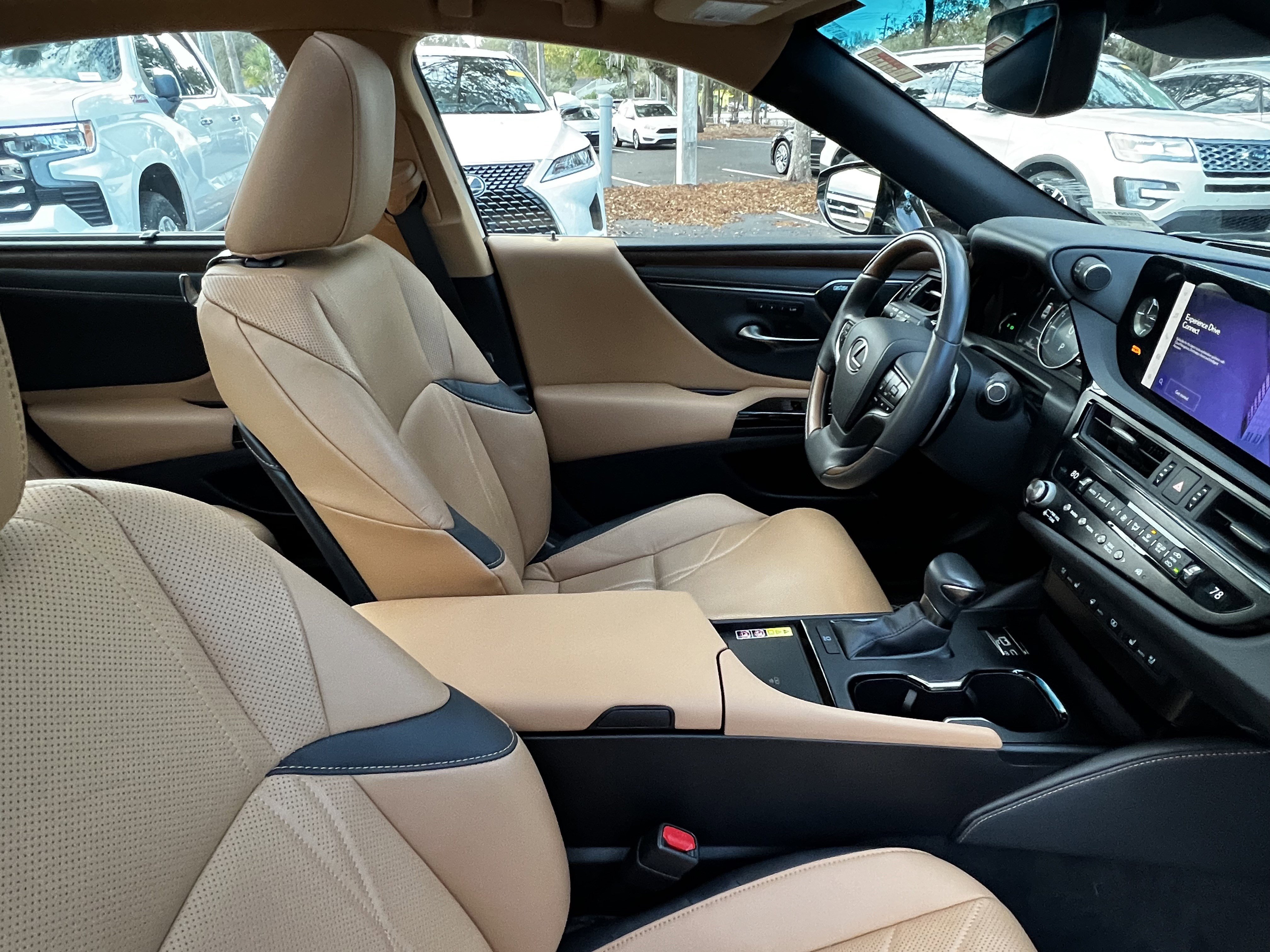 Used 2023 Lexus ES 350 Ultra Luxury image 47