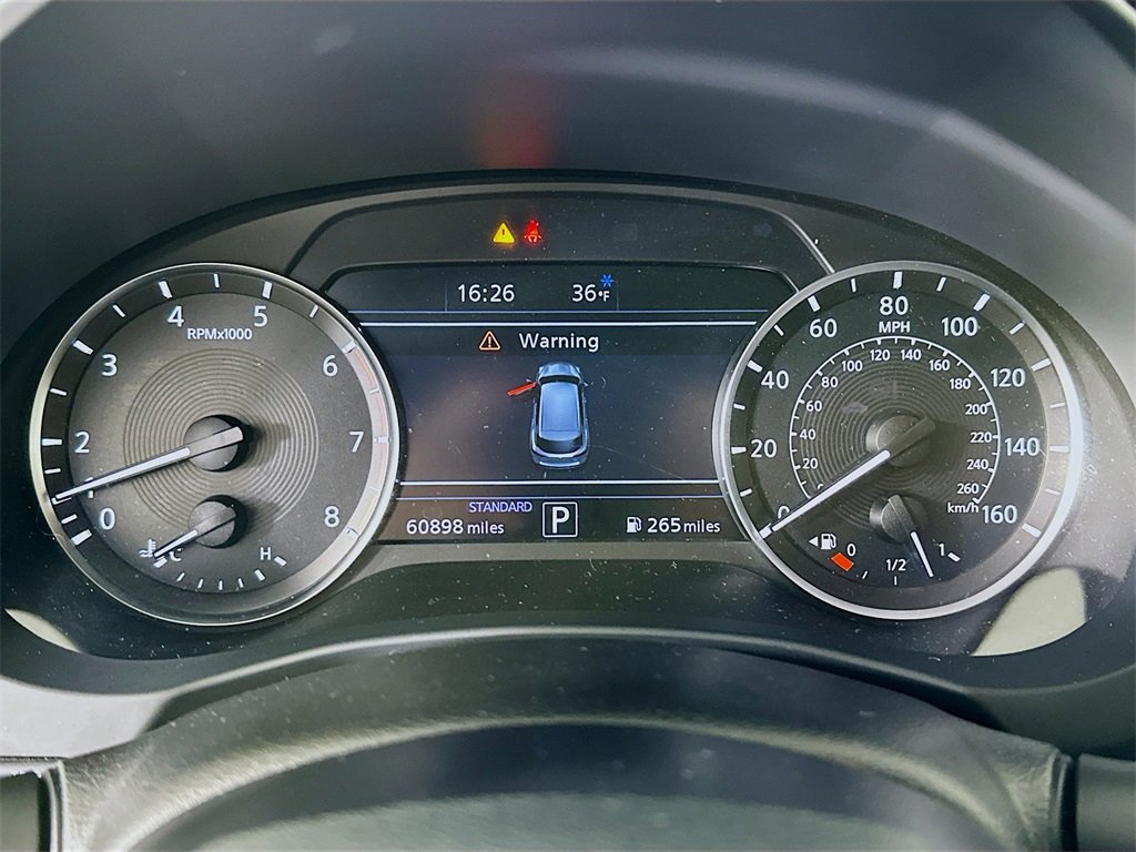 Used 2021 INFINITI QX50 Luxe w/ Appearance Package image 12