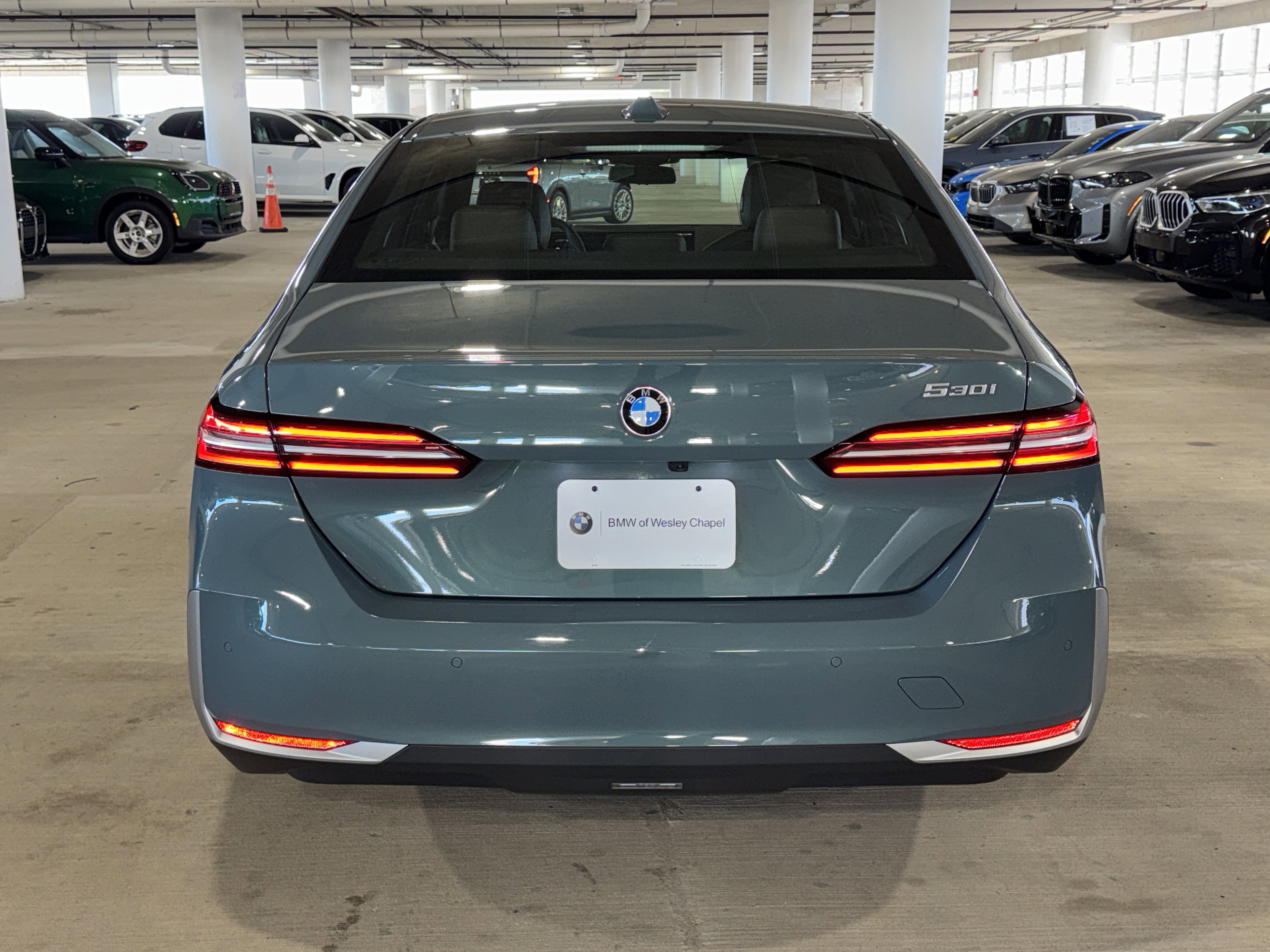 Certified 2025 BMW 530i image 7