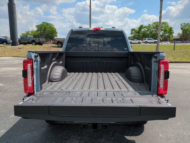 New 2026 Ford F250 Lariat w/ Black Appearance Package AWD/4WD image 13