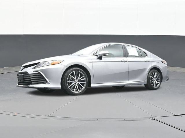 Used 2024 Toyota Camry XLE FWD image 60