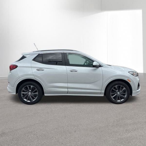 Used 2023 Buick Encore GX Select w/ Sport Touring Package FWD image 7